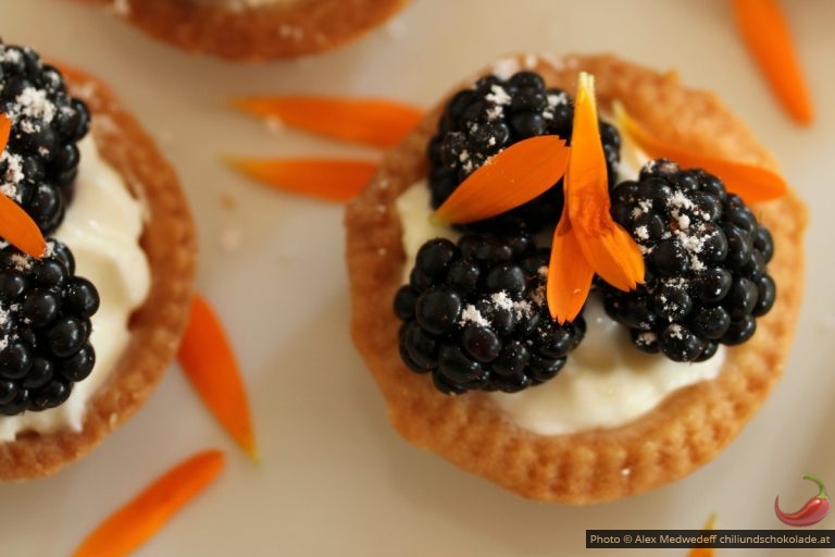 Erfrischende Beerentartelettes
