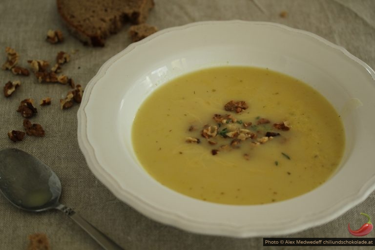 Baumnuss-Chäs-Suppe