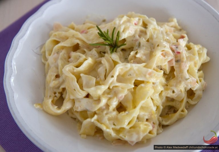 Pasta mit Zitronensauce / Pâtes à la sauce au citron
