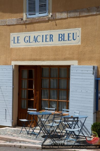 20150816-122120_enseigne_glacier_bleu_a_mont-dauphin