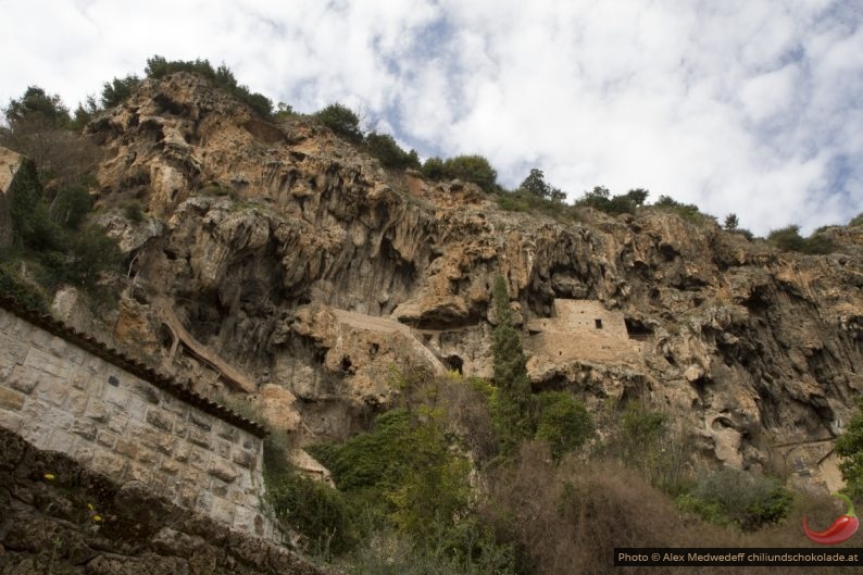 20160325-124828_falaise_de_tuf_de_cotignac