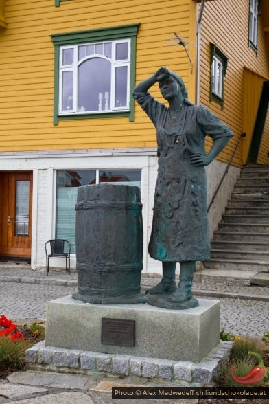 20160716-160303_statue_de_sildakaanaa