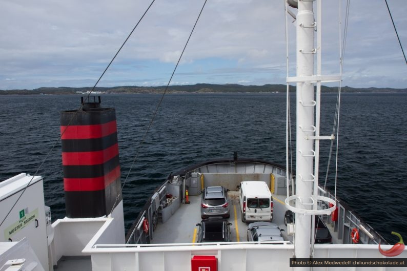 20160717-123857_proue_du_ferry_utstein_et_la_vue_vers_langevaag