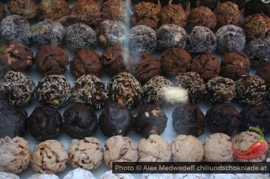 Schneeballen (Gebäck) in einer Auslage