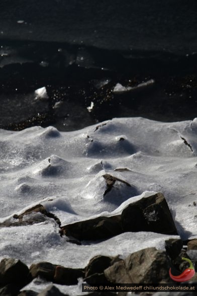 Déformation repetée d'une couche de glace