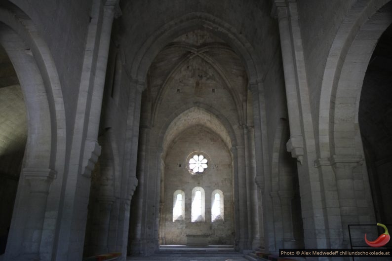 Chœur de l'église abbatiale de Silvacane