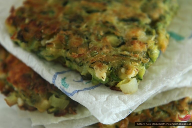Knusprige Zucchinipuffer