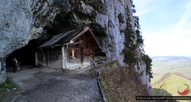 Eremitenhäuschens auf der Südseite der Ebenalp