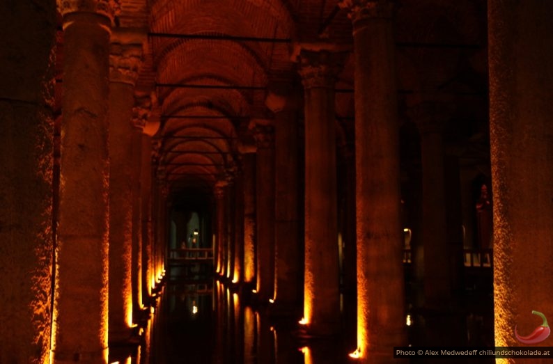 Säulen der Cisterna Basilica