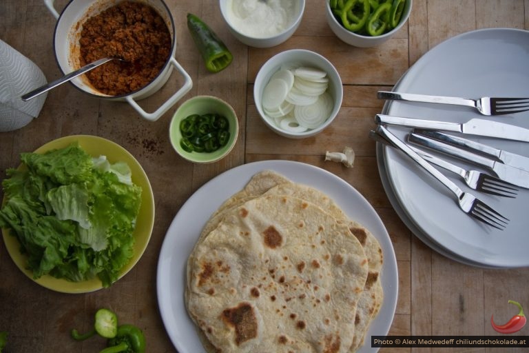 Tortillas grün gefüllt