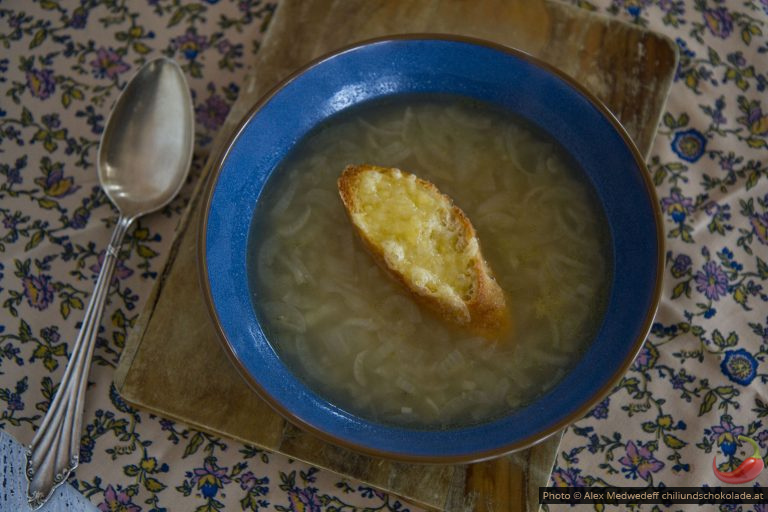 Zwiebelsuppe