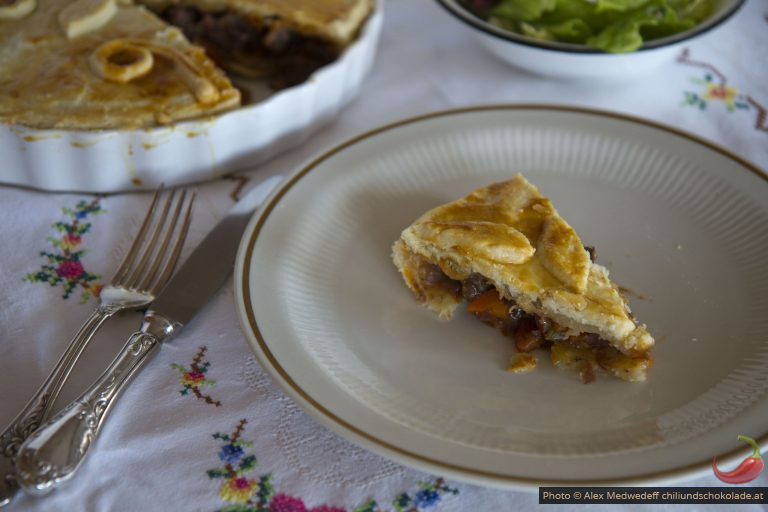 Pie mit Rindfleisch
