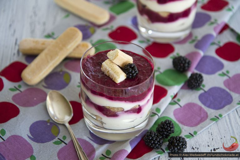 Brombeertiramisu