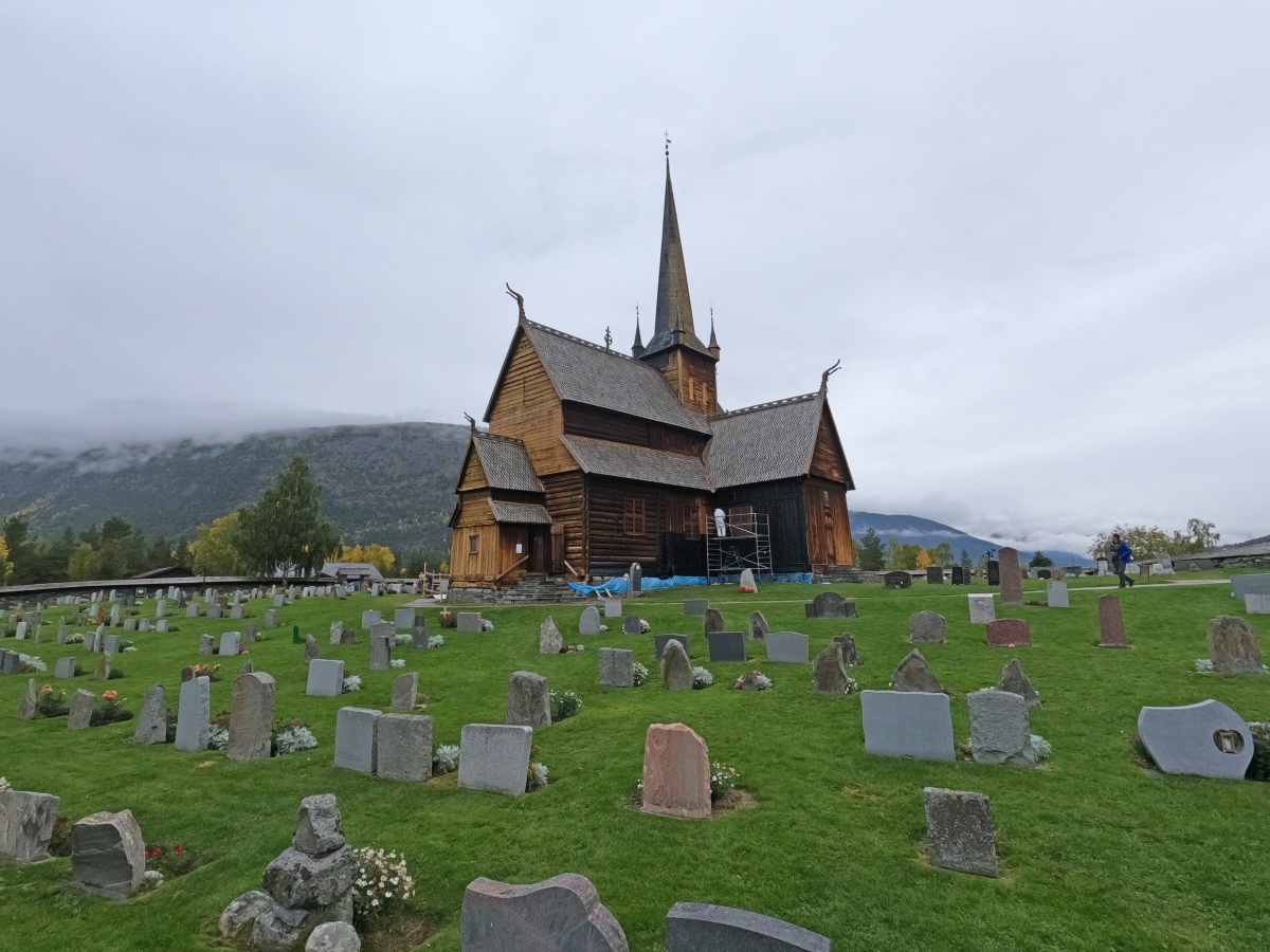 Die Stabkirche von Lom