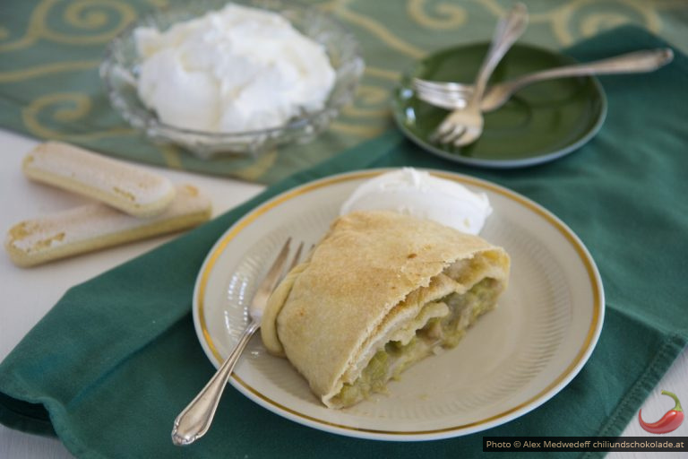 Rhabarberstrudel