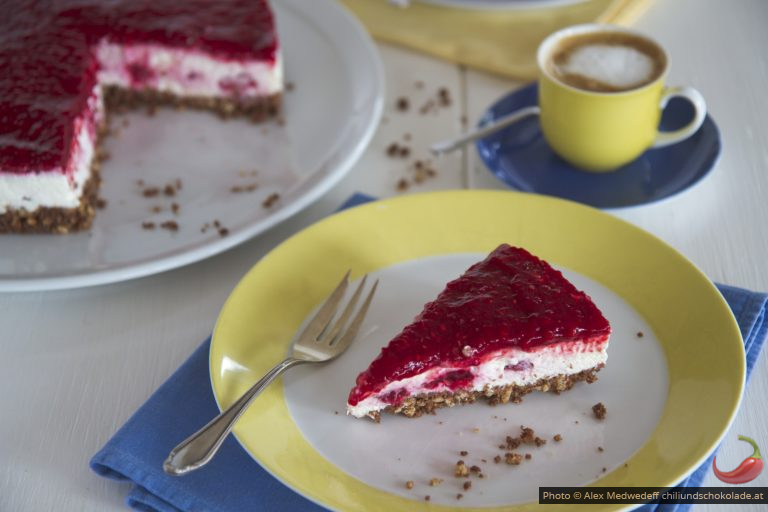 Cheesecake mit Himbeeren
