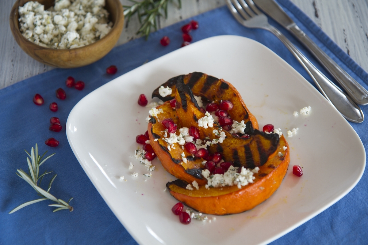 Gegrillter Kürbis mit Feta